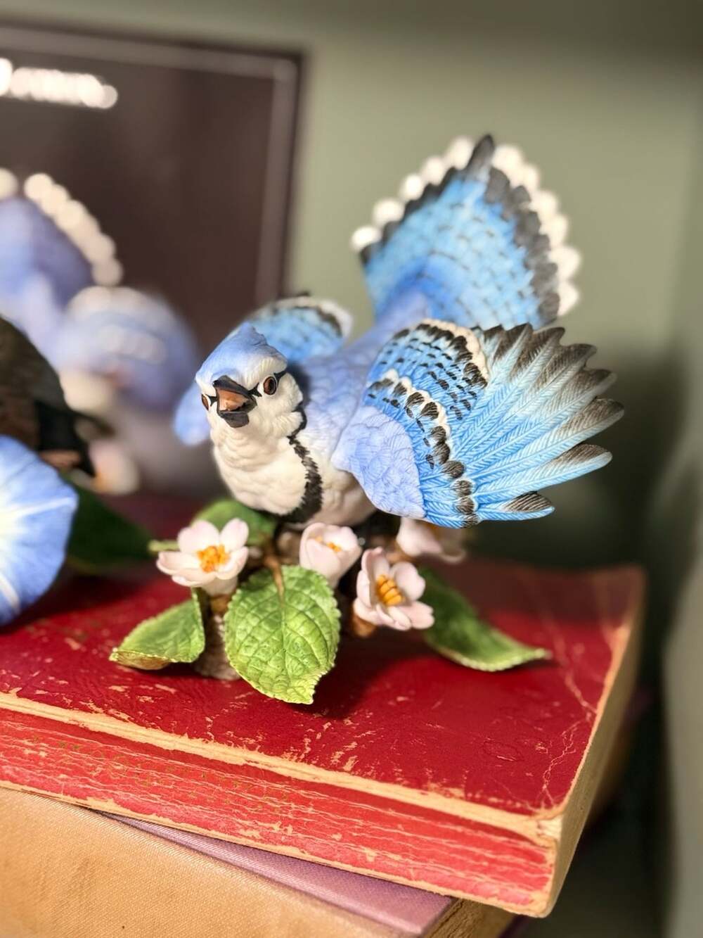 Lenox Garden Bird Sculpture Collection Blue Jay Fig